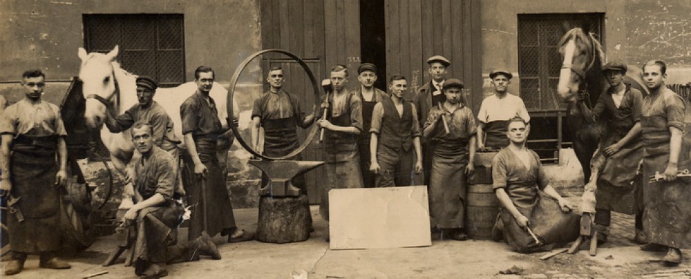 Ihr helfender Handwerker